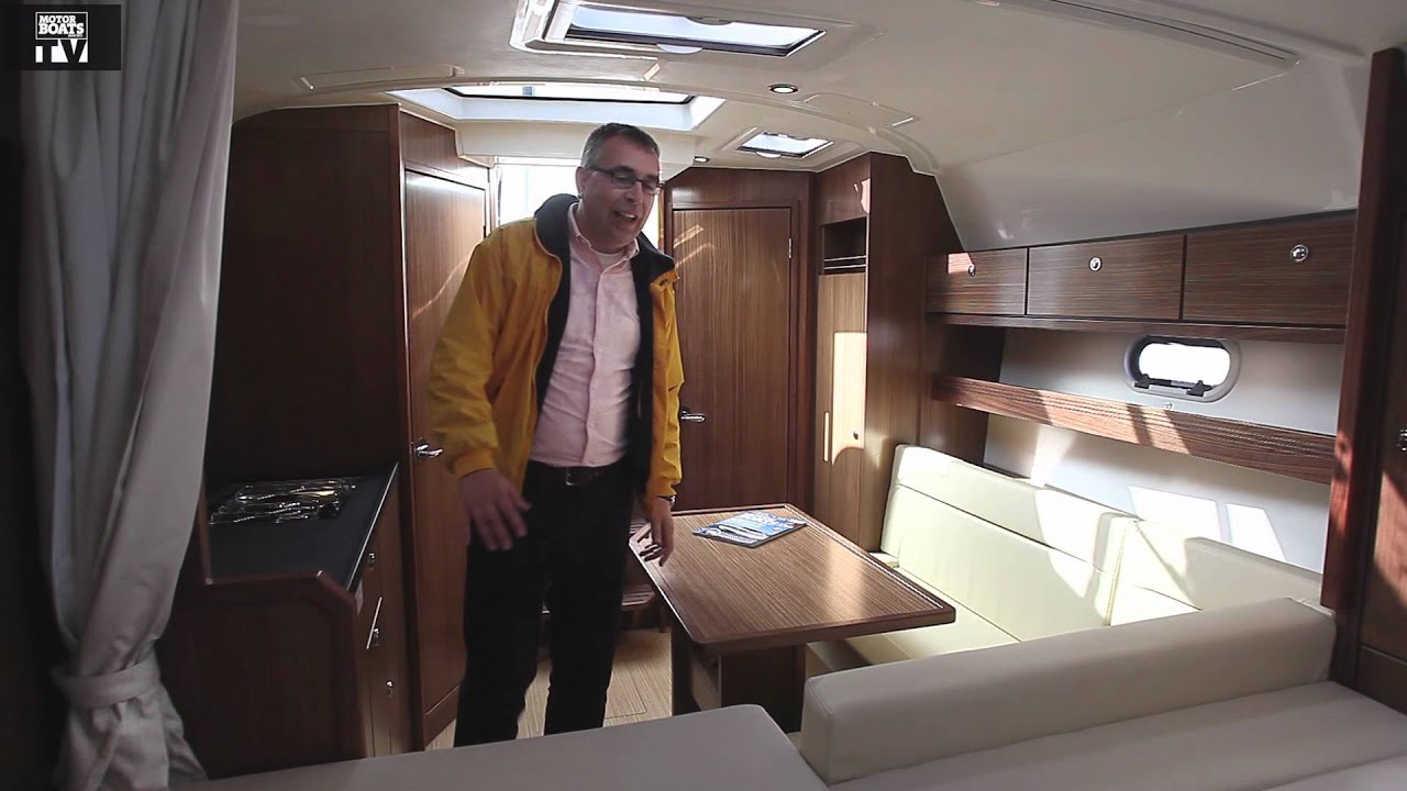 Motor Boats Monthly test the 2012 Bavaria 31