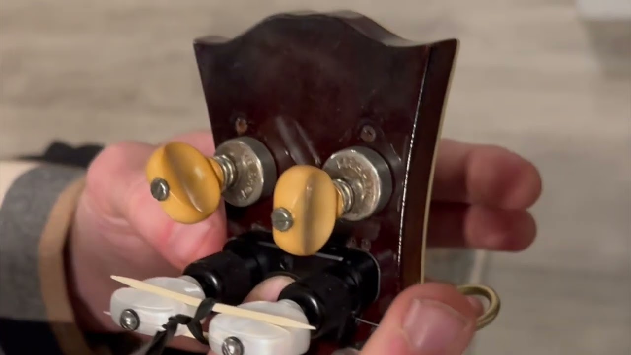 Mighty D-Tuner Installation Video - Banjo