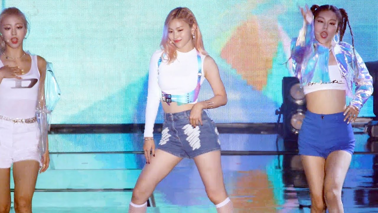 190811 ITZY 'Ryujin' - WANT IT (있지 '류진' 원잇) [Lotte Family Festival] 4K 직캠 by 비몽