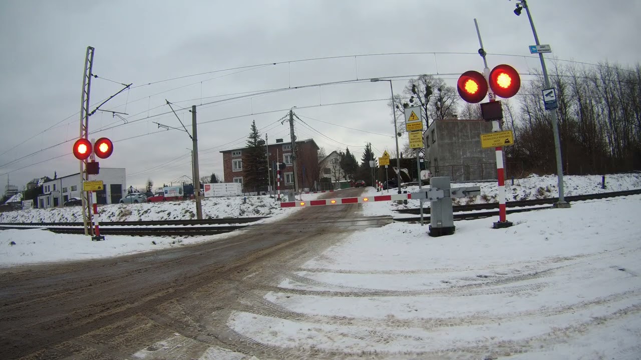 [4K] Przejazd kolejowy #Tychy ul.Jeżynowa #6 -Wskaźnik kierunku jazdy, #railroadcrossing ,踏み切りポーランド