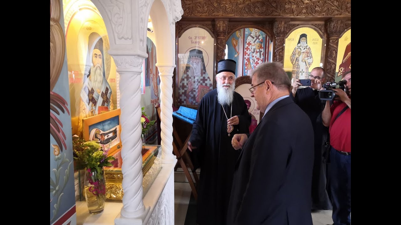 U ime svog 13. unučeta Maksima doneo prilog za Hram Svetog Nektarija Eginskog
