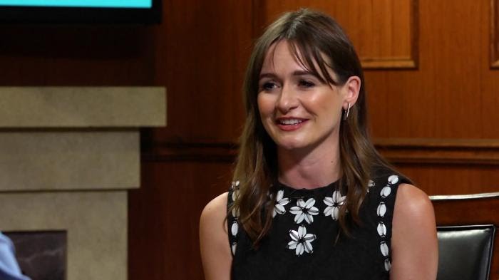 Emily Mortimer on Auditioning for Aaron Sorkin, Donald Trump, and What Brits Get Wrong About America