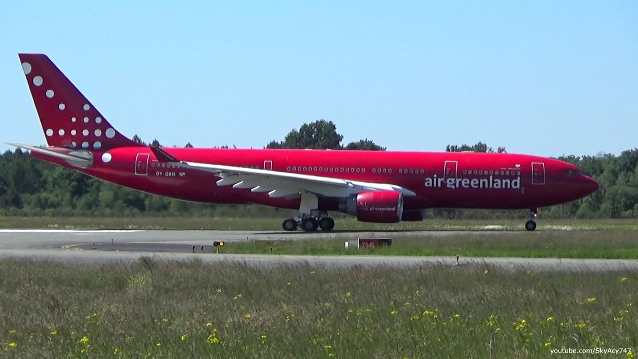 Air Greenland Airbus A330-200 OY-GRN taking off from Bordeaux.