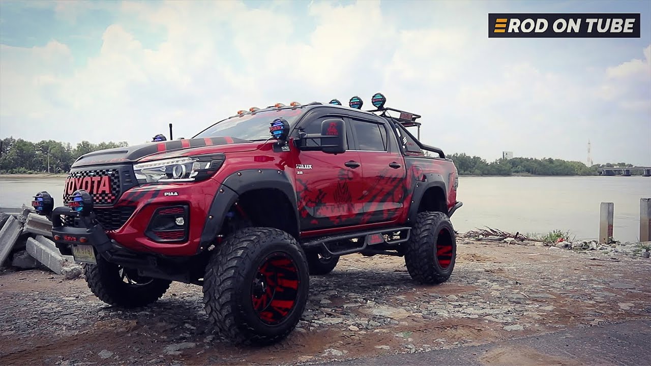 ฉีกวงการขับสี่ Toyota Revo Rocco Air Suspension ยกสูง 10 นิ้ว ช่วงล่างถุงลม สเต็ปใหม่ของ บังดำ ปาทาน