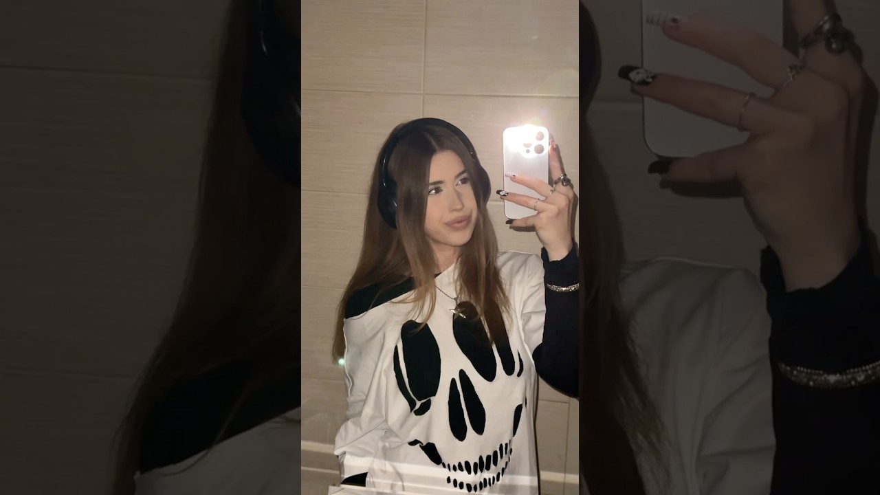 QUICK And EASY DIY Skull T-Shirt PERFECT For HALLOWEEN