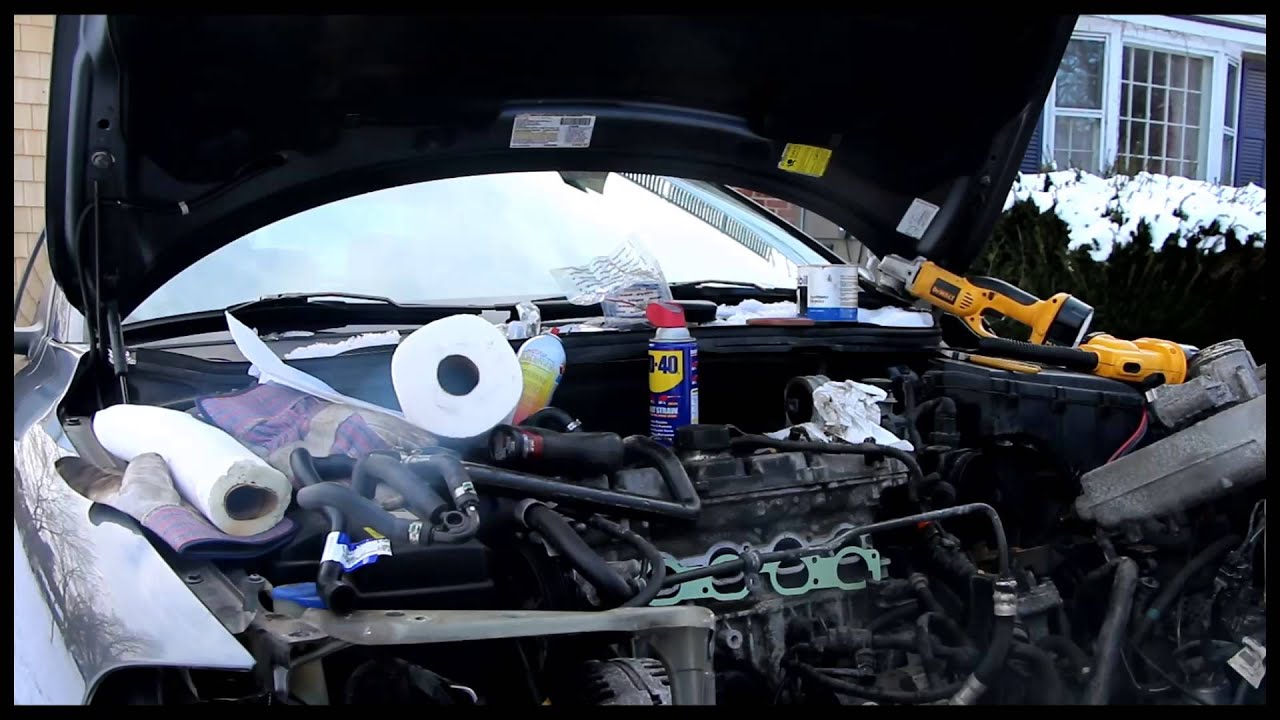 Volvo s60 s60r PCV crankcase breather vent service diy part 3