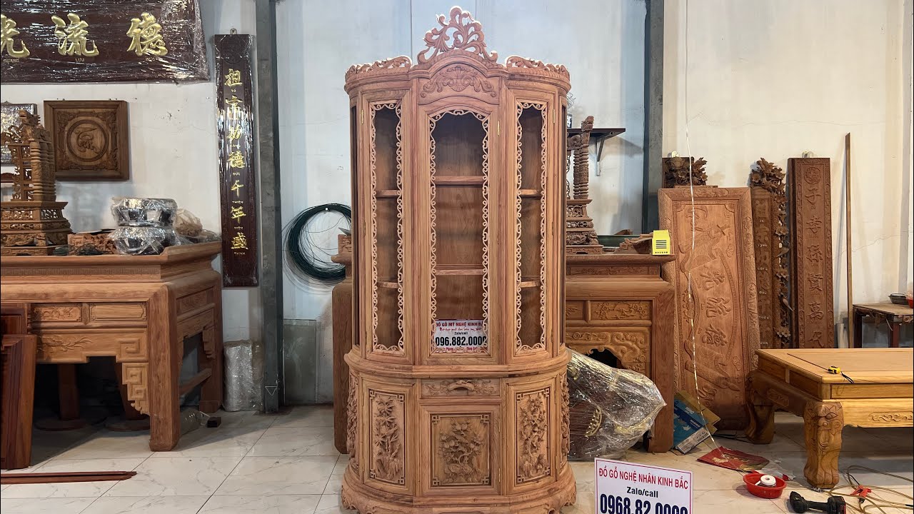 Tủ rượu bán nguyệt đục tay kỹ - đặc sắc kt dài 1m2 cao 2m45 - gỗ hương đá nam phi