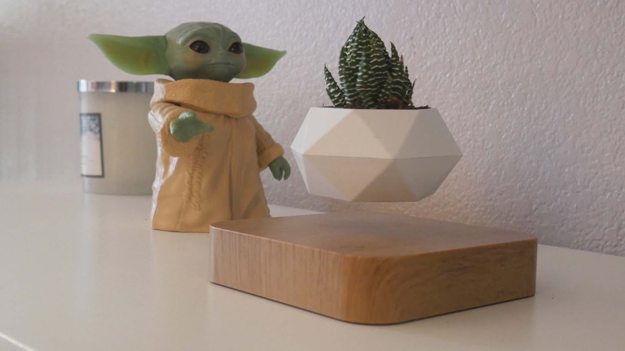 Levitating Flower Pot Review Featuring Grogu
