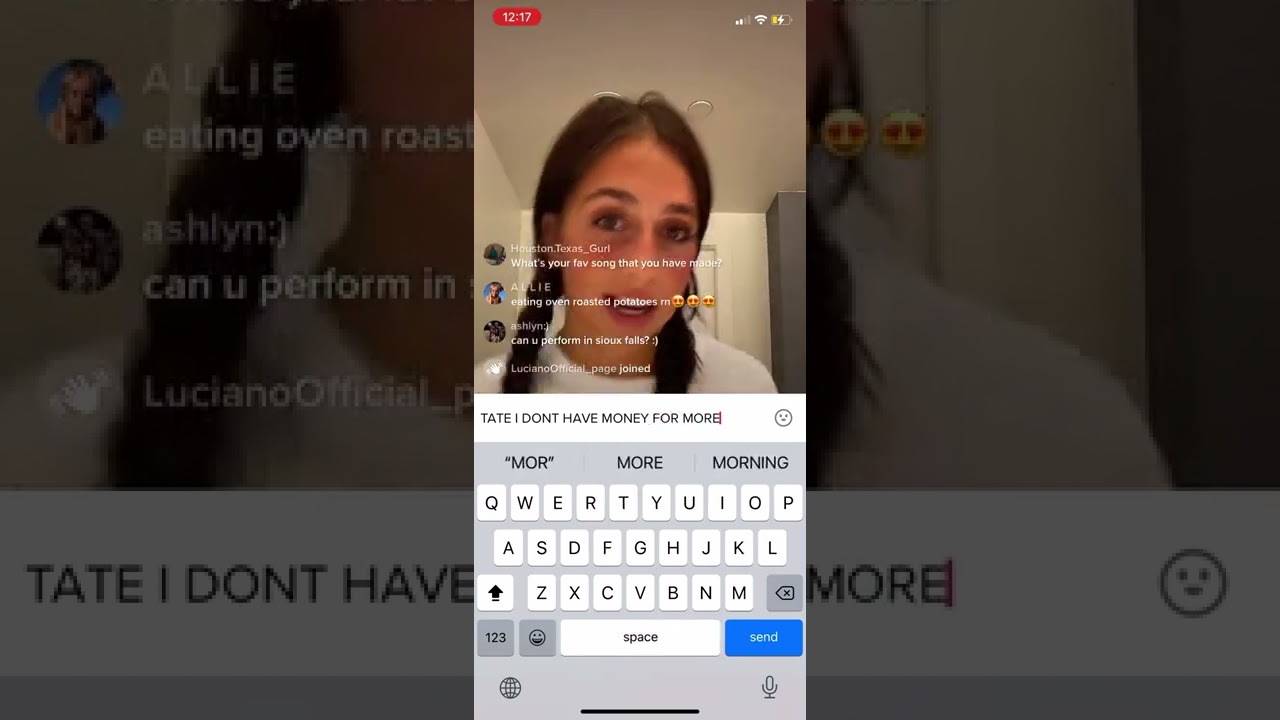 Tate McRae live TikTok 17.8.22