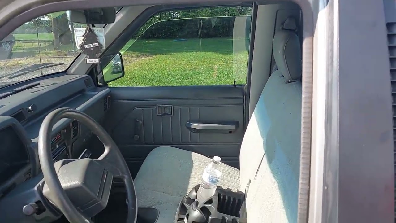 1995 Mitsubishi Mighty Max Pickup Truck 