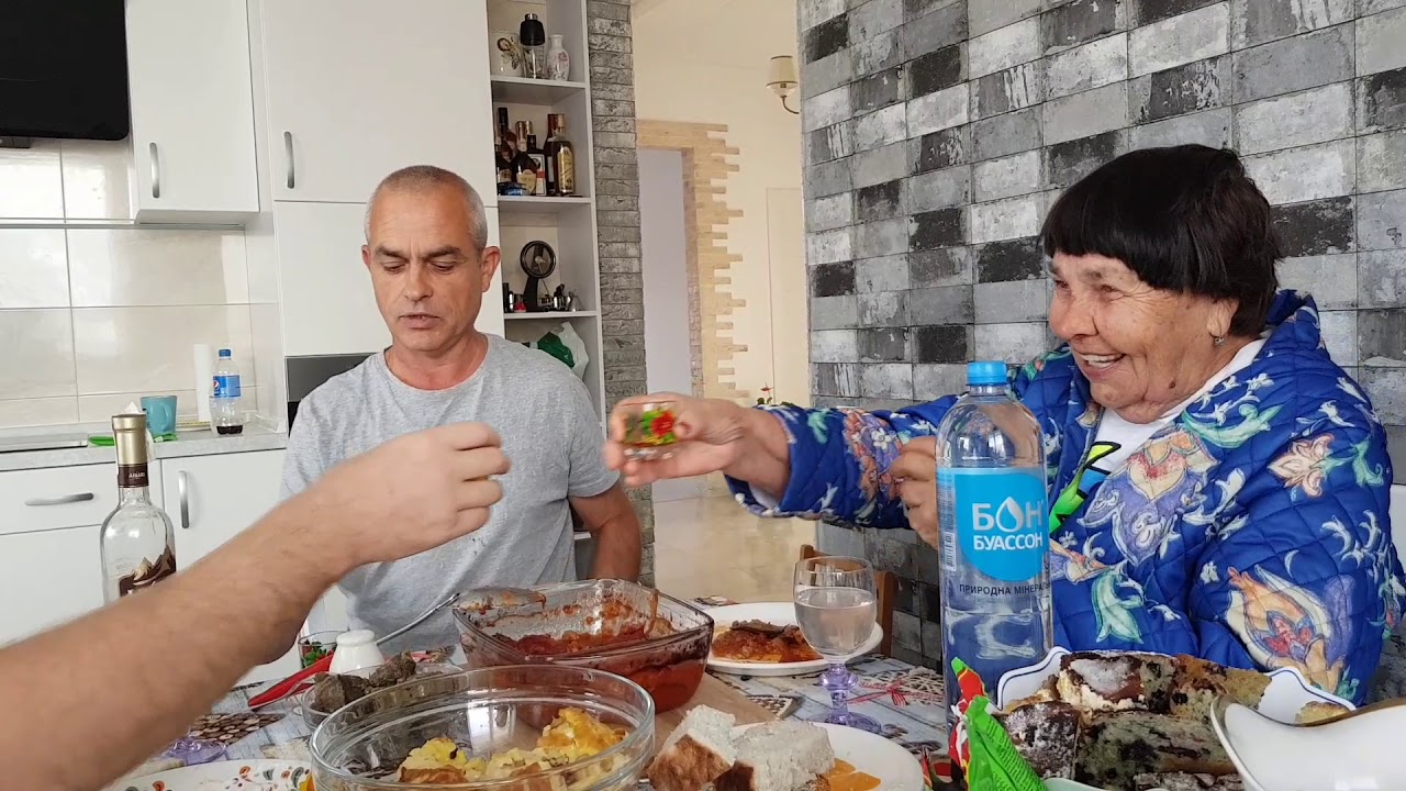 БАБУШКА ЗАХОТЕЛА ВЫПИТЬ