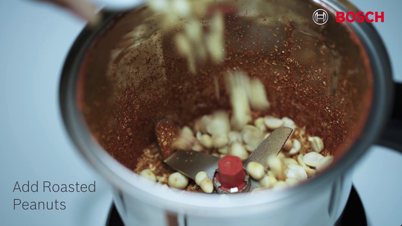 To make authentic daane ki chutney, use the pounding blade in your Bosch TrueMixx mixer grinder.