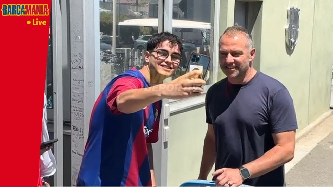 BARÇA | El bonito gesto de HANSI FLICK: Autógrafos, fotografías y cariño a los aficionados culers