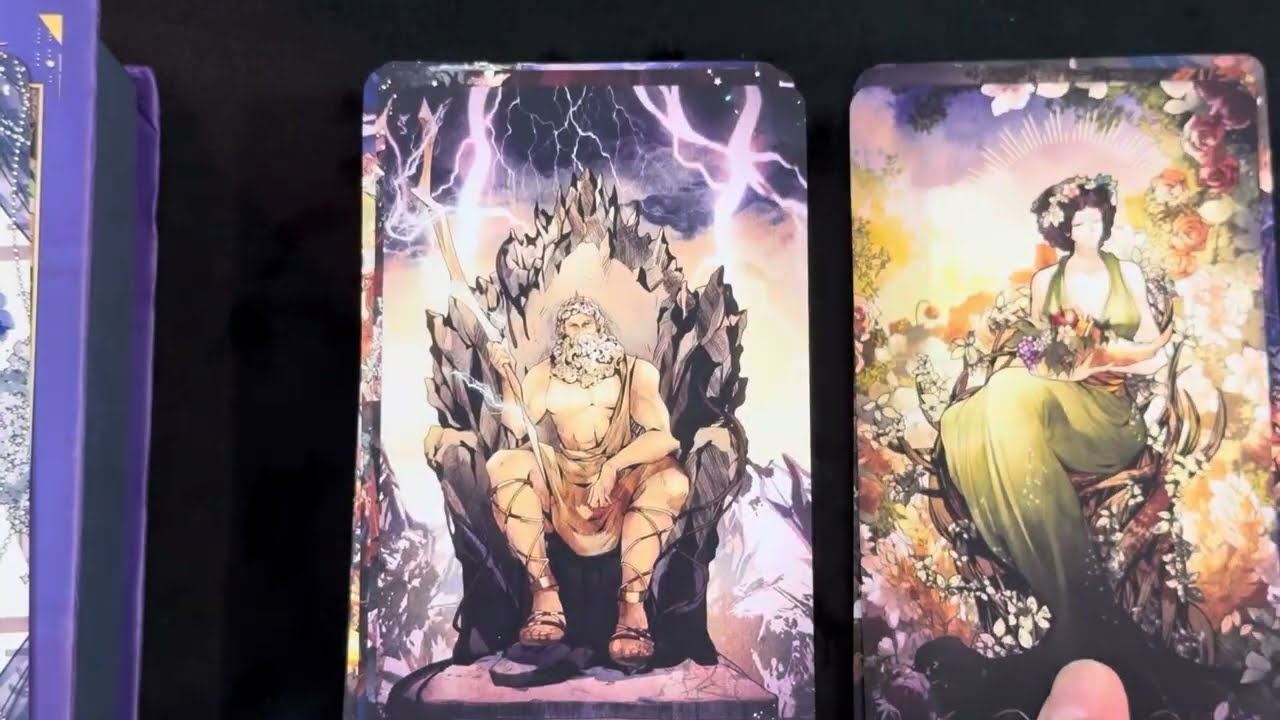 ОБЗОР Таро Сияющей Сущности, пророчество хаоса. The Radiant Essence, the prophecy of chaos.