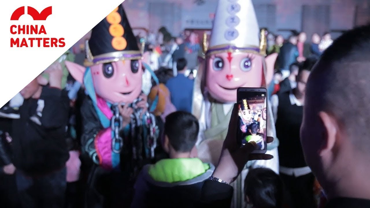 Ghost City Temple Festival in Fengdu, China!
