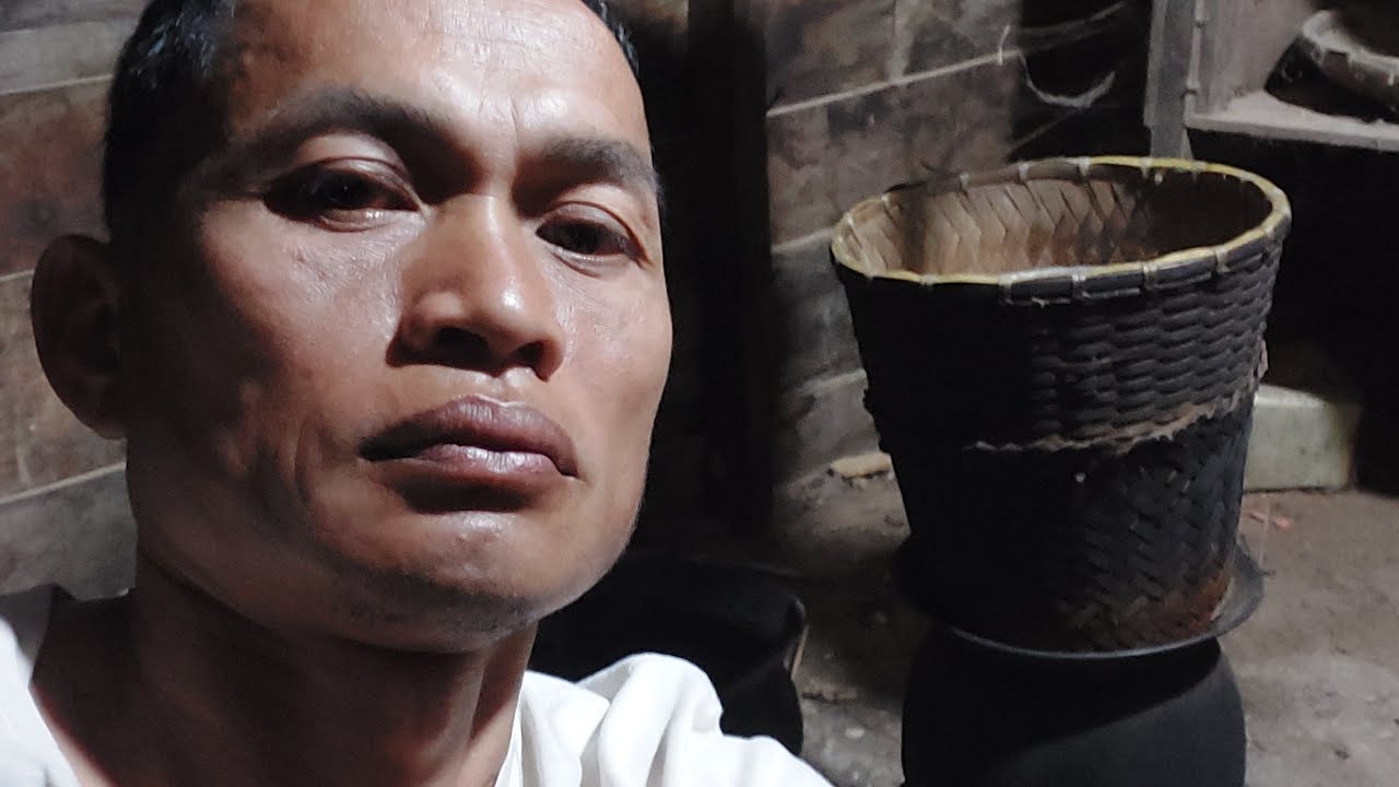 ตื่นแต่เช้าหนื้งข้าวทำบุณ #ชนบทลาว 