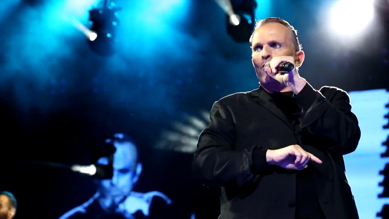 Miguel Bosé - Los mejores momentos de la Gira Estaré España
