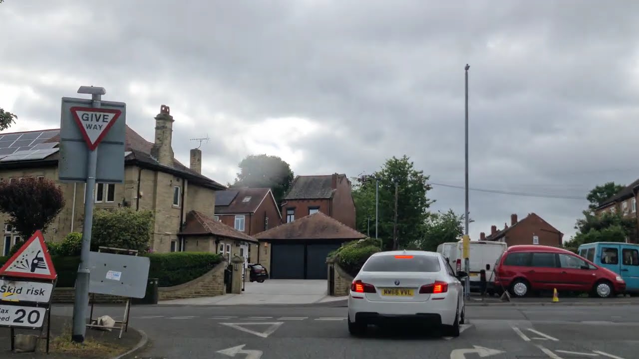 🇬🇧 #4kdrive || #Dewsbury to #Batley #yorkshire || #travelvlog #travelling #drivingadventure #driving