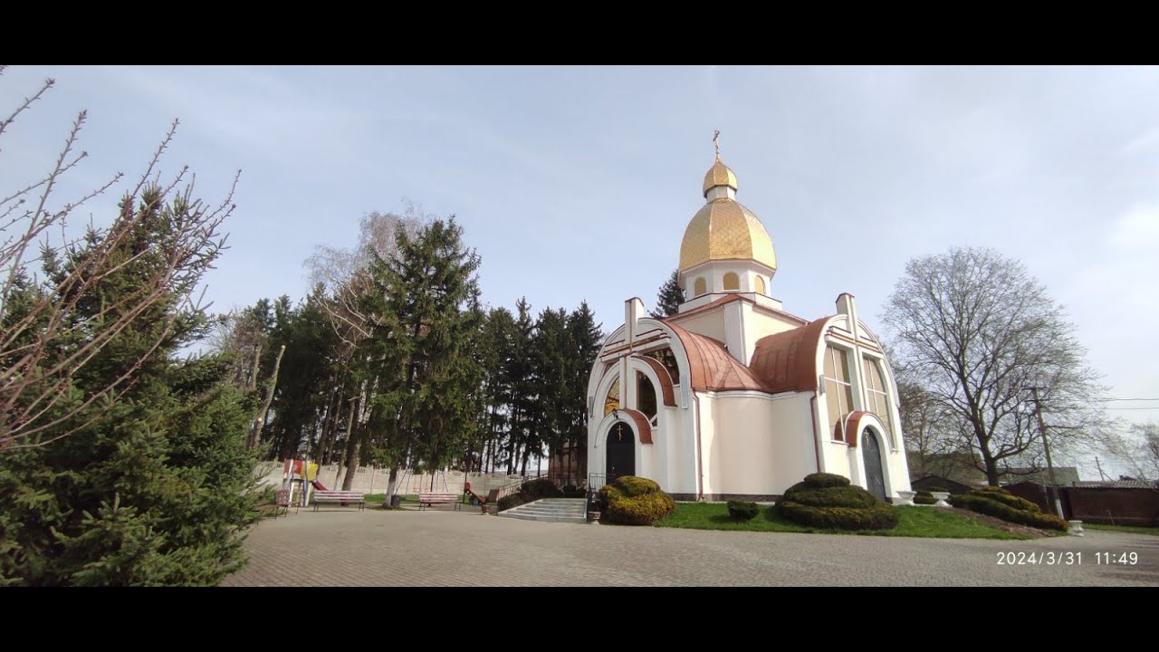 Свято-Троїцький храм села Липини