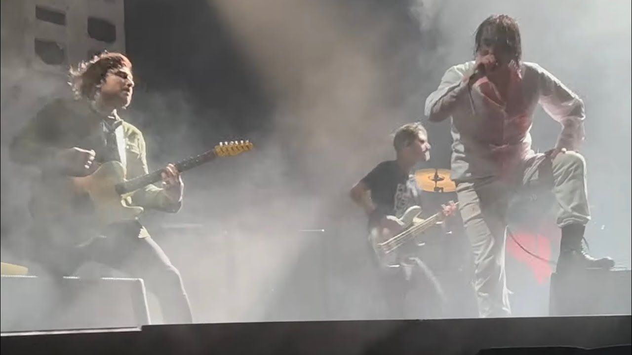 My Chemical Romance: It’s Not A Fashion Statement, It’s A Deathwish [Live 4K] (Milton Keynes - 2022)