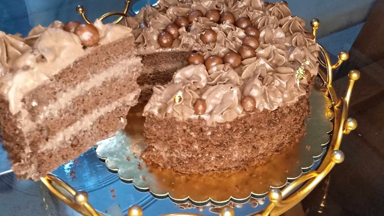 جربيها ماراحش تندمي كيكة دون شوكولا دون كريمة سائلة