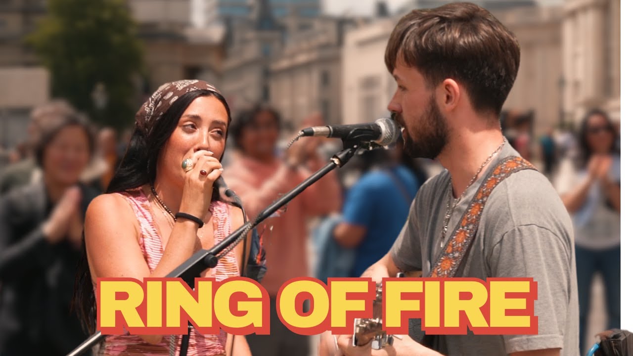 No One Saw This Coming from a Couple on the Street! | Johnny Cash - Ring Of Fire
