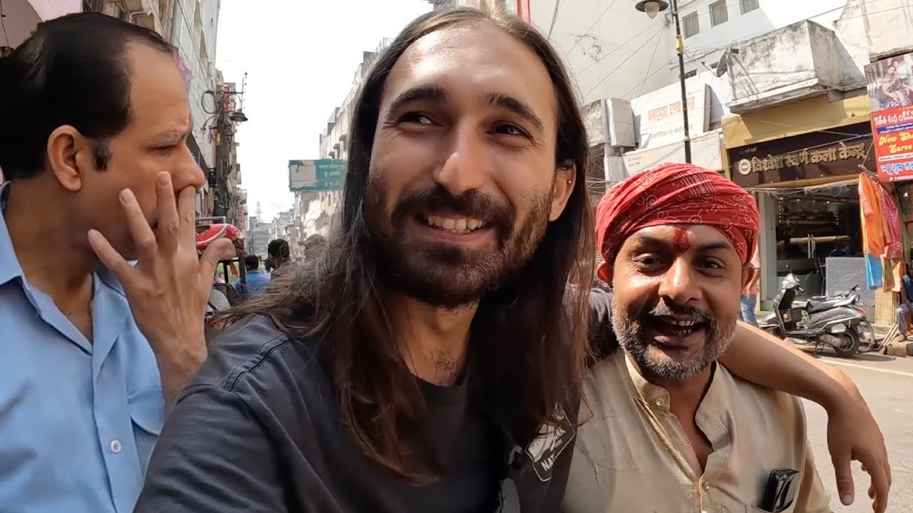 PARA VER !! HİNDİSTAN'da ÖLÜM OTELİNE GİTTİM🇮🇳 #287
