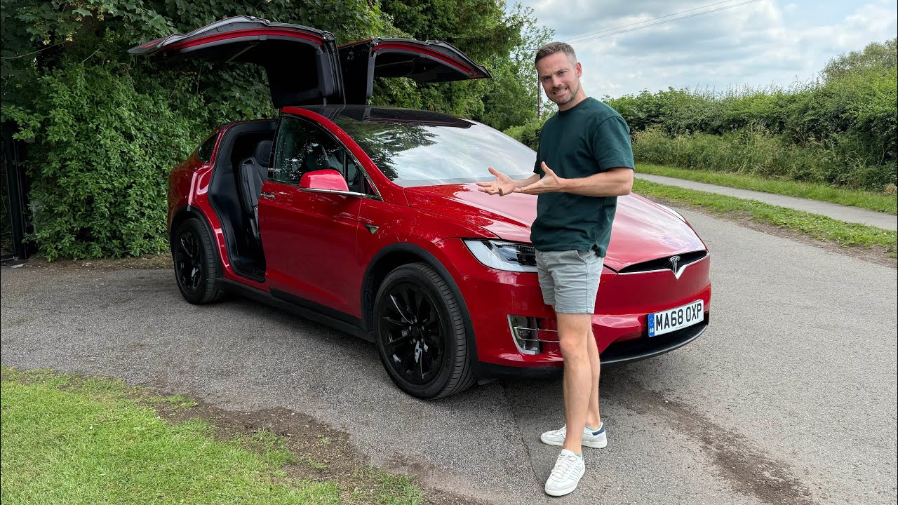Should You Buy A 2018 Tesla Model X 100D?! (Review & Buyers Guide)