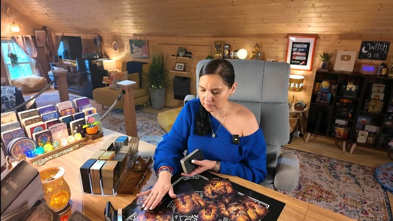 Весы ♎ 11/11 Портал Послание Предков: Ваше новое начало 📜 11 ноября 2025 г.