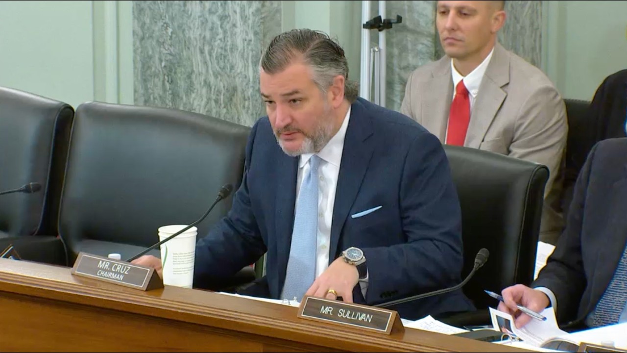 Sen. Ted Cruz Questions USCG Commandant on Fleet Progress After Historic Investment