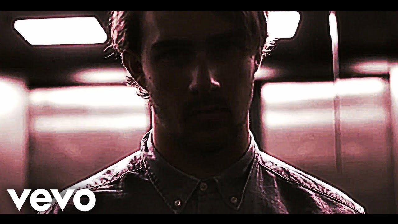 twenty one pilots: Heathens (Official ToshDeluxe Music Video)
