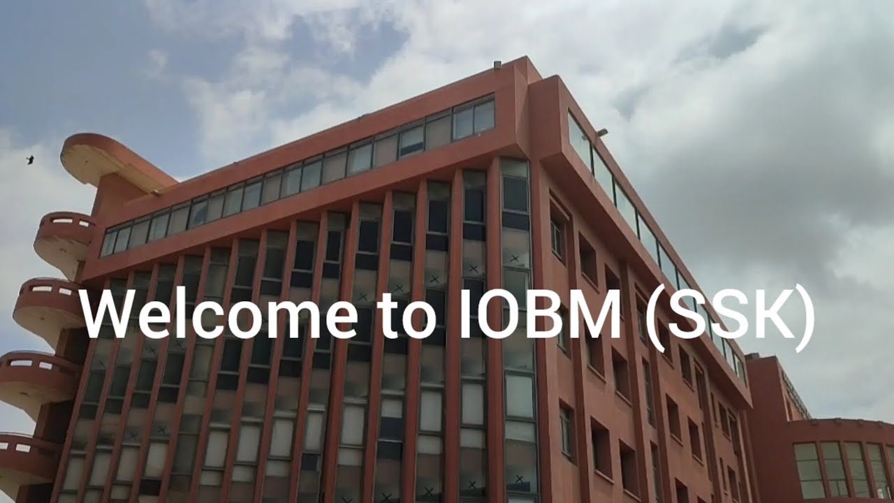 IOBM SSK tour | Media Department #iobm #university #dailyvlog #tour #mediastudies