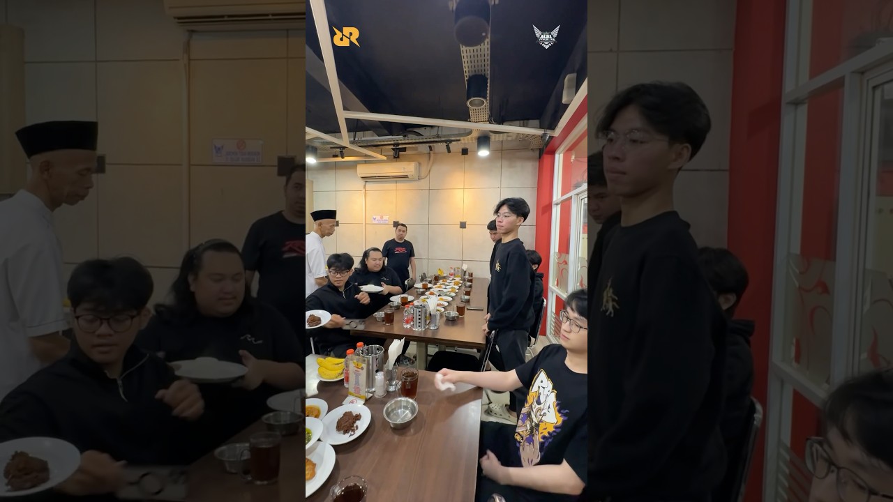 TRAKTIRAN SAHUR DARI PAK HAJI 969