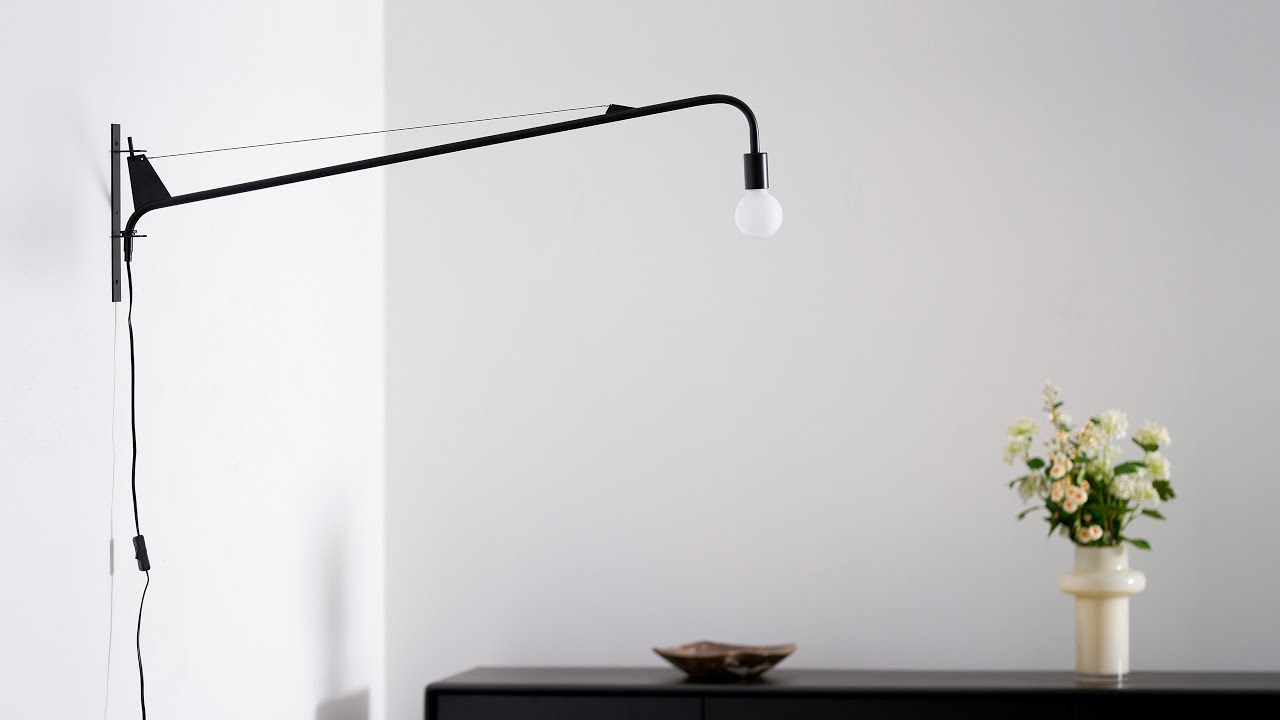 Potence Plug-In Wall Lamp
