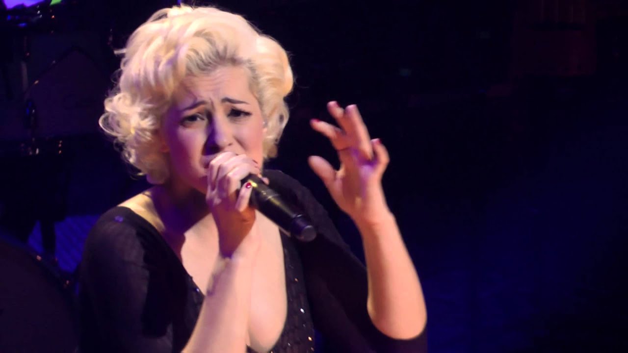 Ευχαριστήριο | Νατάσσα Μποφίλιου