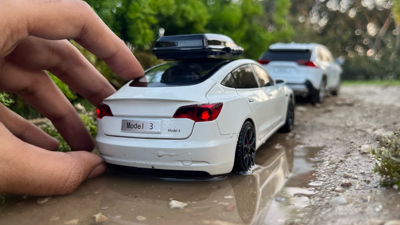 Mini Tesla Model 3 | Внедорожный тест | RAV4 | Распаковка литой модели автомобиля