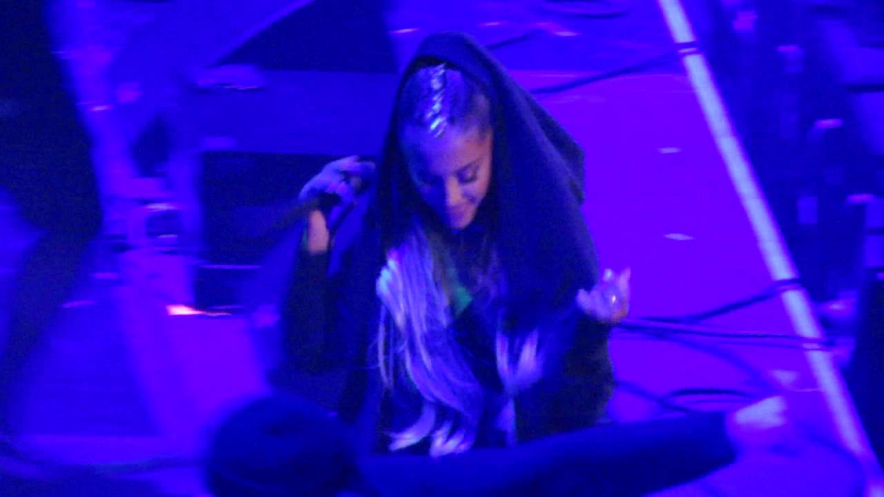 Ariana Grande B96 Pepsi Summerbash Chicago 6/26/16 
