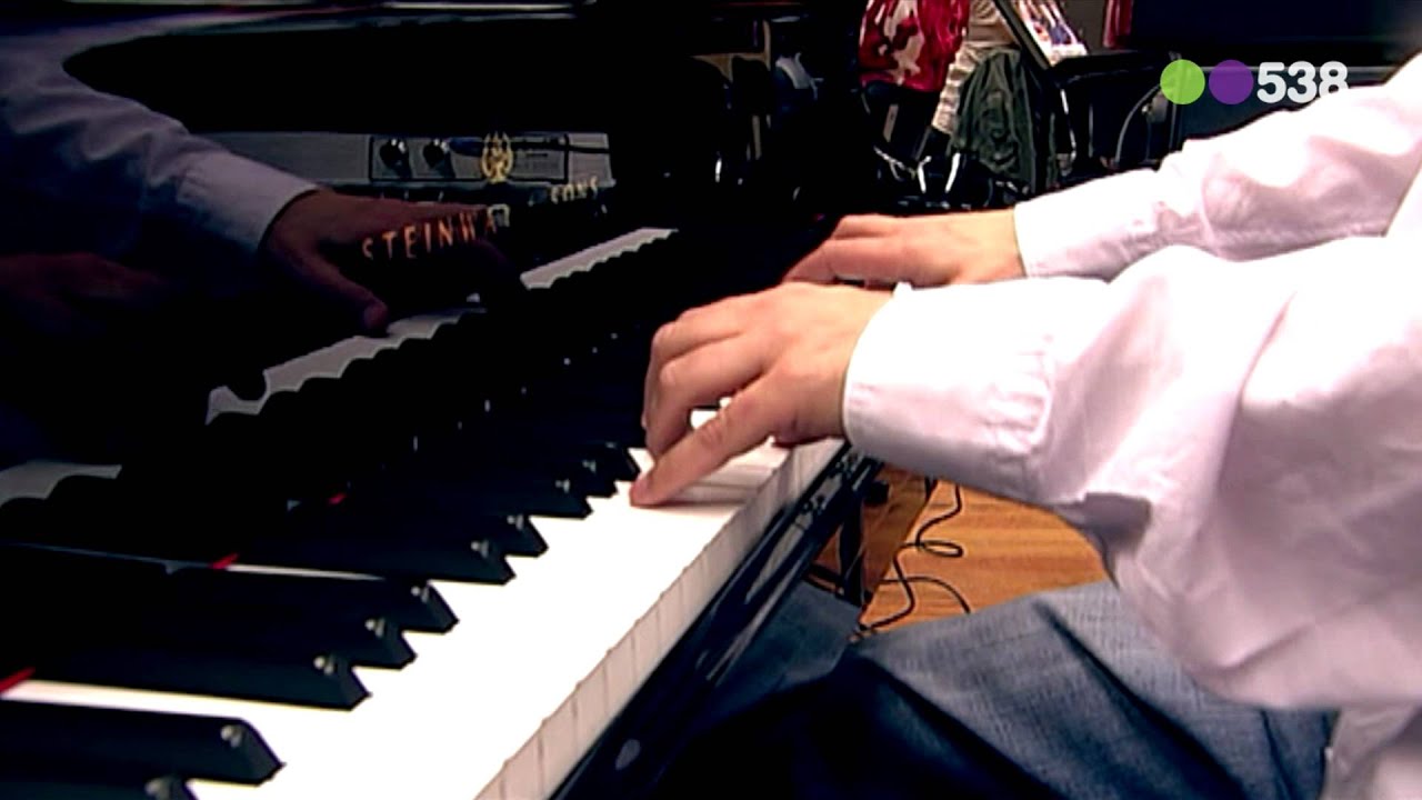 Radio 538: Paul de Leeuw & Metropole Orkest - De Mallemolen (Live bij Evers Staat Op)