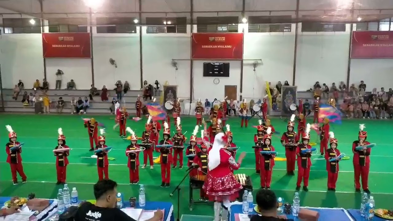 Drumband kompetisi 
