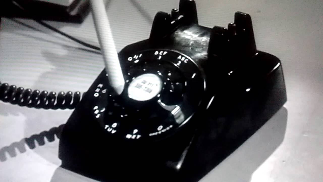 mister ed making a phone call