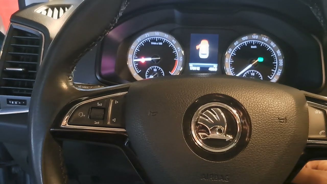 ŠKODA KAROQ VÝMĚNA OLEJE A FILTRU 2.0 110 KW TDI 4X4