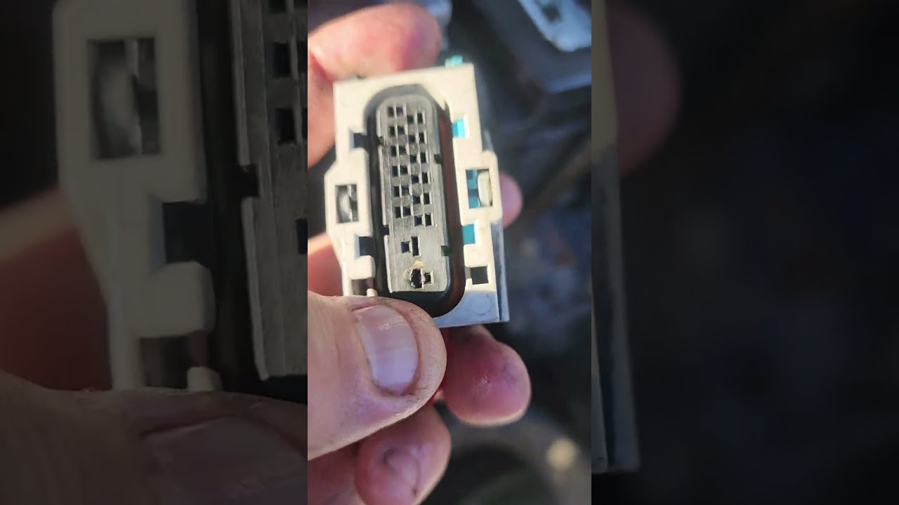 2017 chevrolet sonic rs 1.8 TCM no communication. U0101 fault.