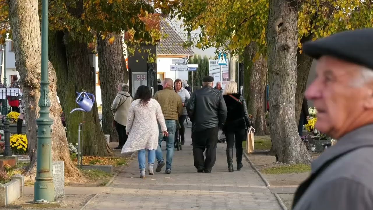 Uroczystość Wszystkich Świętych / Rybnik. Kuźnia Raciborska / Impresja filmowa.