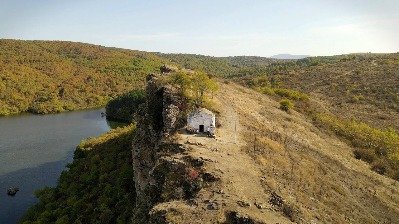 Параклисът на яз. Пчелина