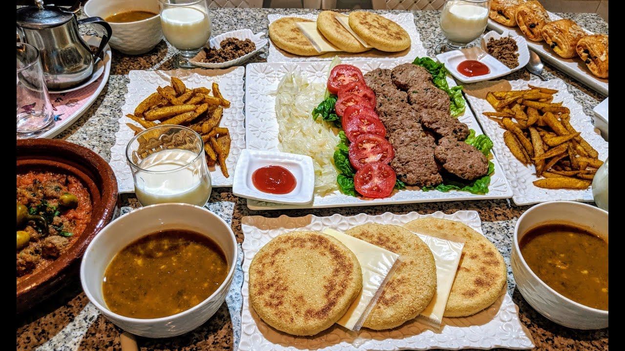 مائدة رمضانية🌙ندير خاطر الراجل او لولاد🌙هميرغر+طاجين+ تحلية لسحور صحية💯٪+حريرة بلا دقيق