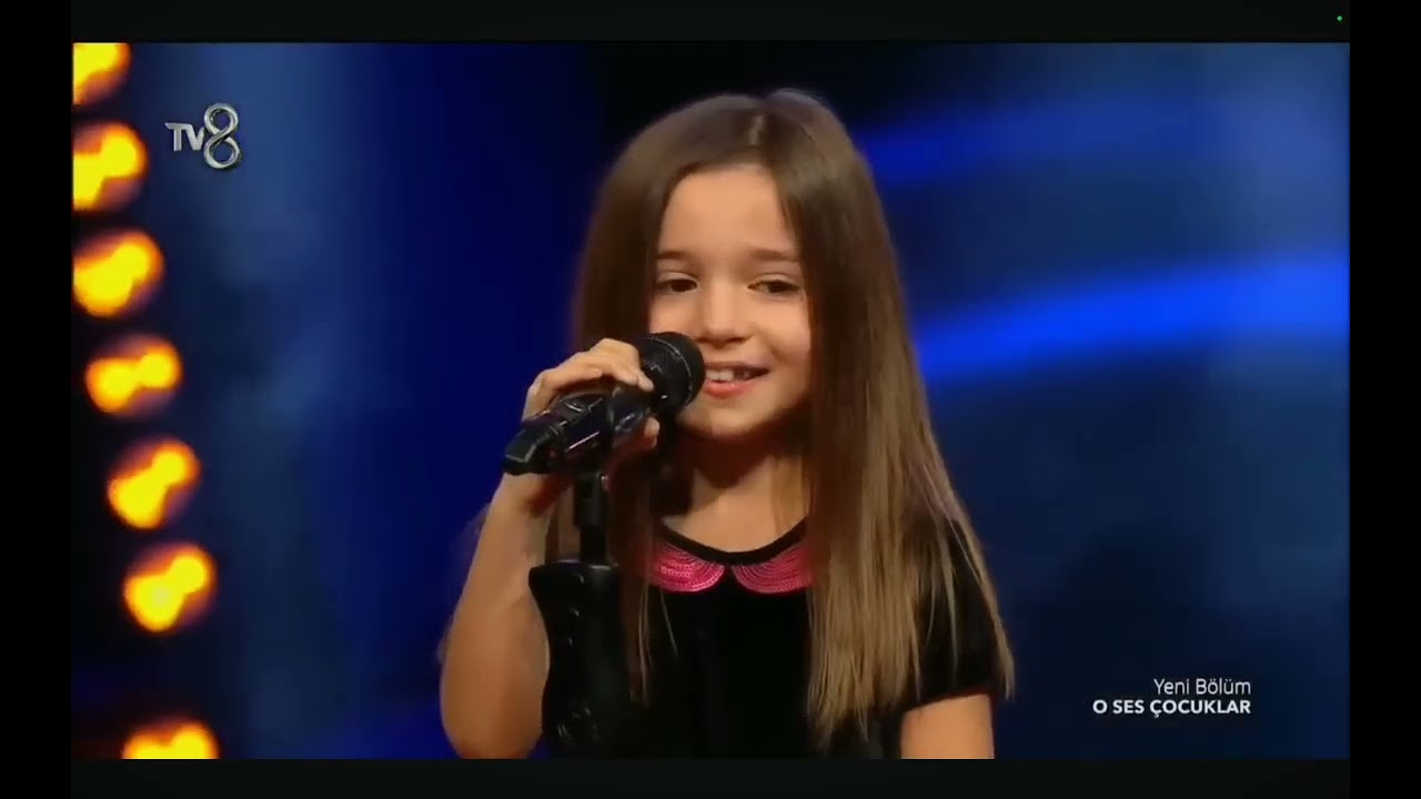 Kendime güzel şarkılar yaptım kendimi güzel şarkılar yazdım ve arkadaşlarıma yaptım