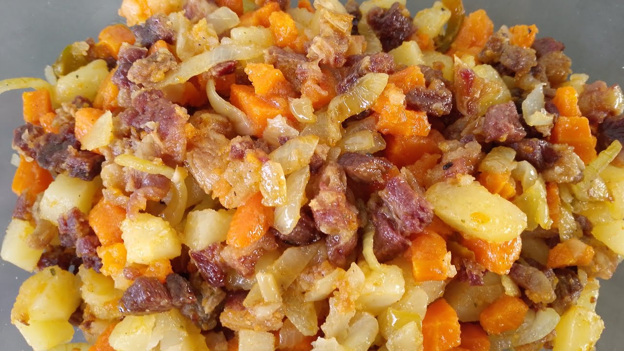 Picadinho de charque delicioso para o nosso almoço #viral #receitafacies #receitas #viralvideo 