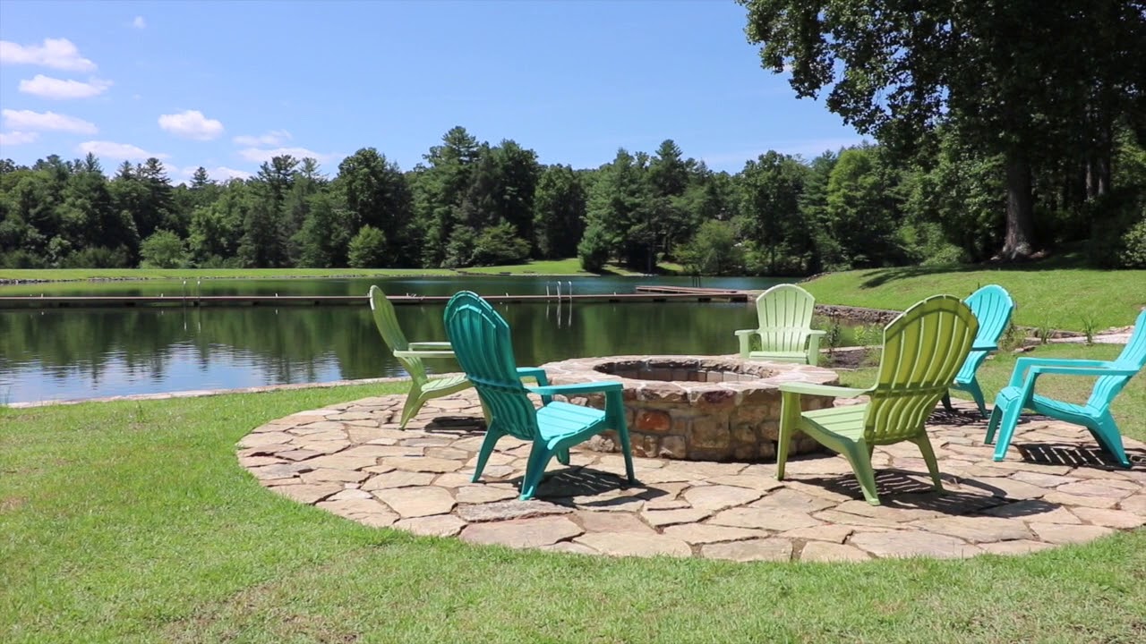 Straus Park Community | Brevard, NC | Steve Owen & Associates