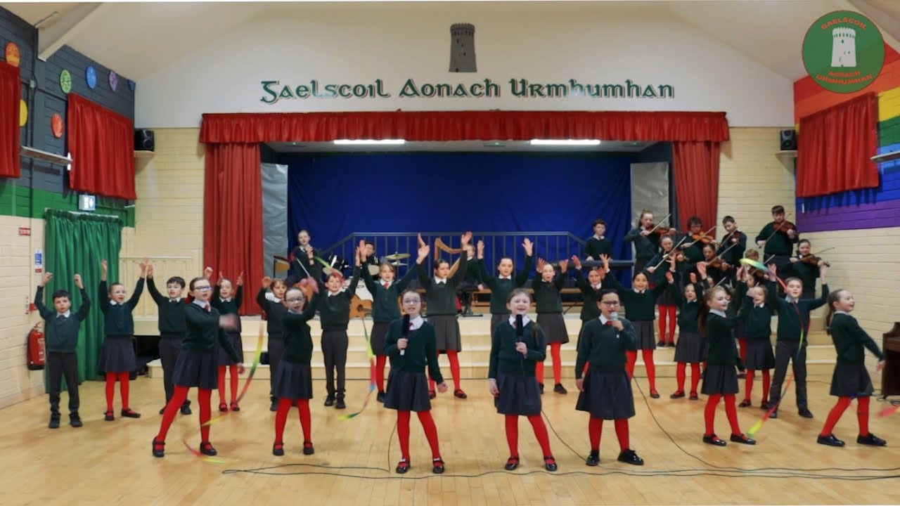 Gaelscoil Aonach Urmhumhan, An tAonach, Co. Tipperary