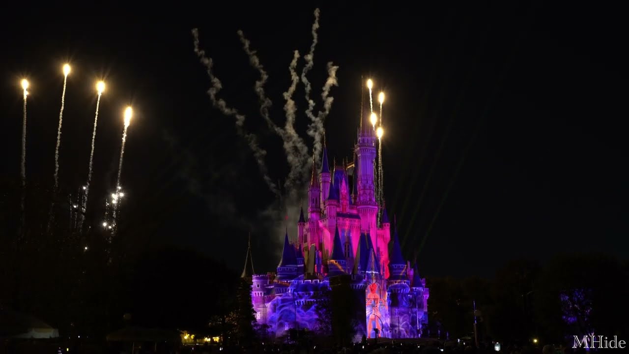 東京ディズニーランド  Reach for the Stars projection mapping Tokyo Disney Land Japan